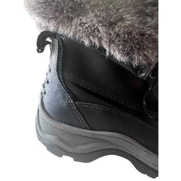 Clarks Mazlyn Arctic Duck Snow Boots Black Leather Insulated Faux Fur Size 7.5 M - Picture 6 of 12
